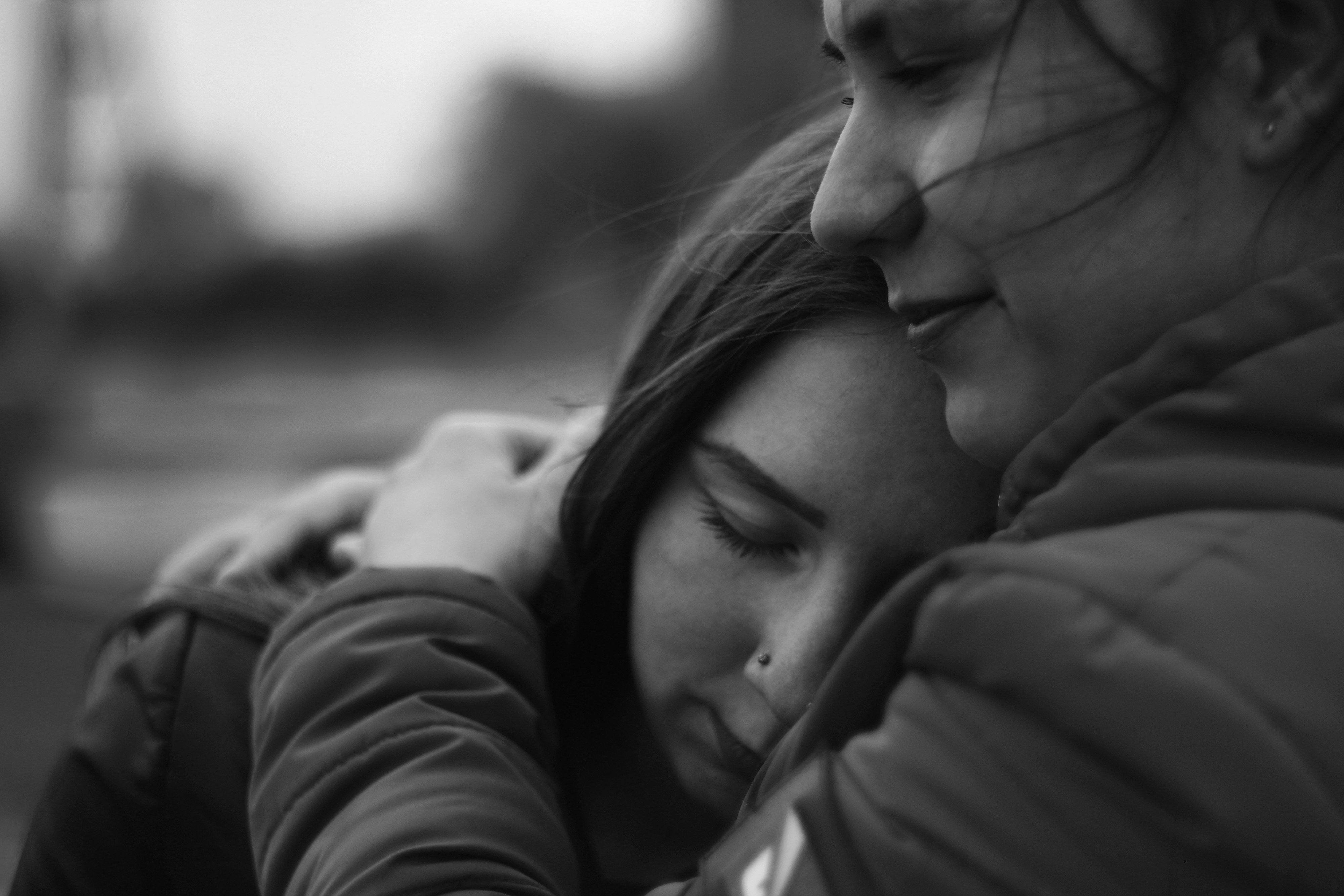 Gigolo voor een vrouw-vrouw koppel