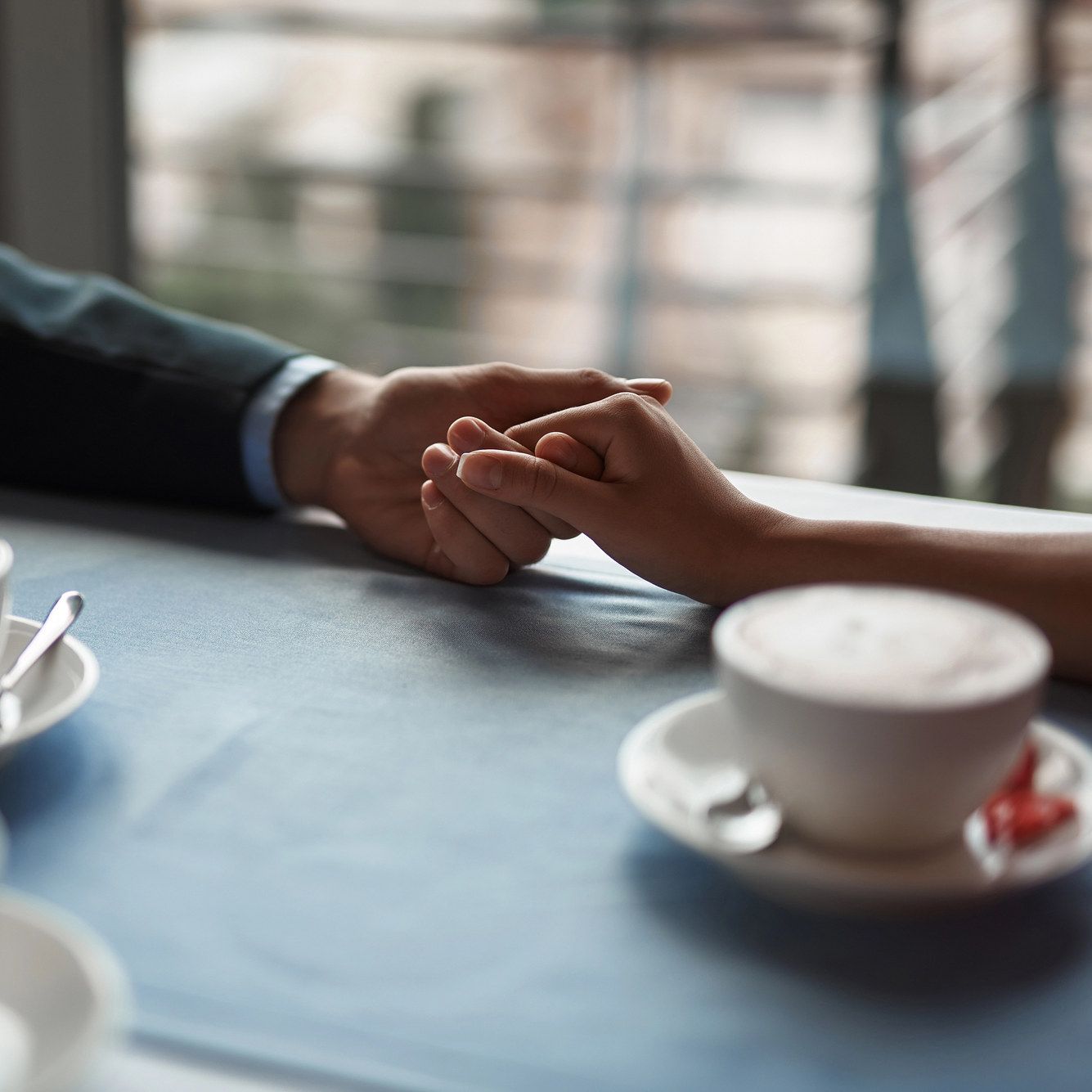 Koffiedate of wandeldate met een gigolo