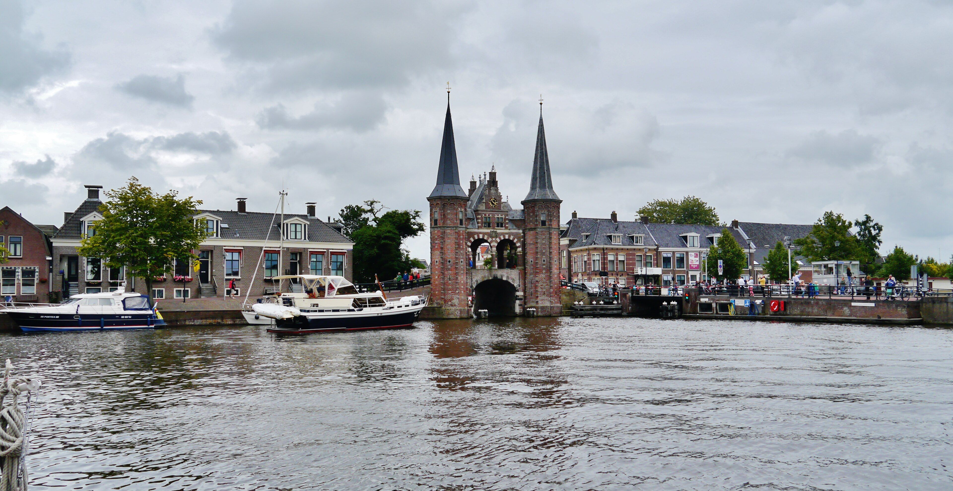 Hire a gigolo in Súdwest-Fryslân