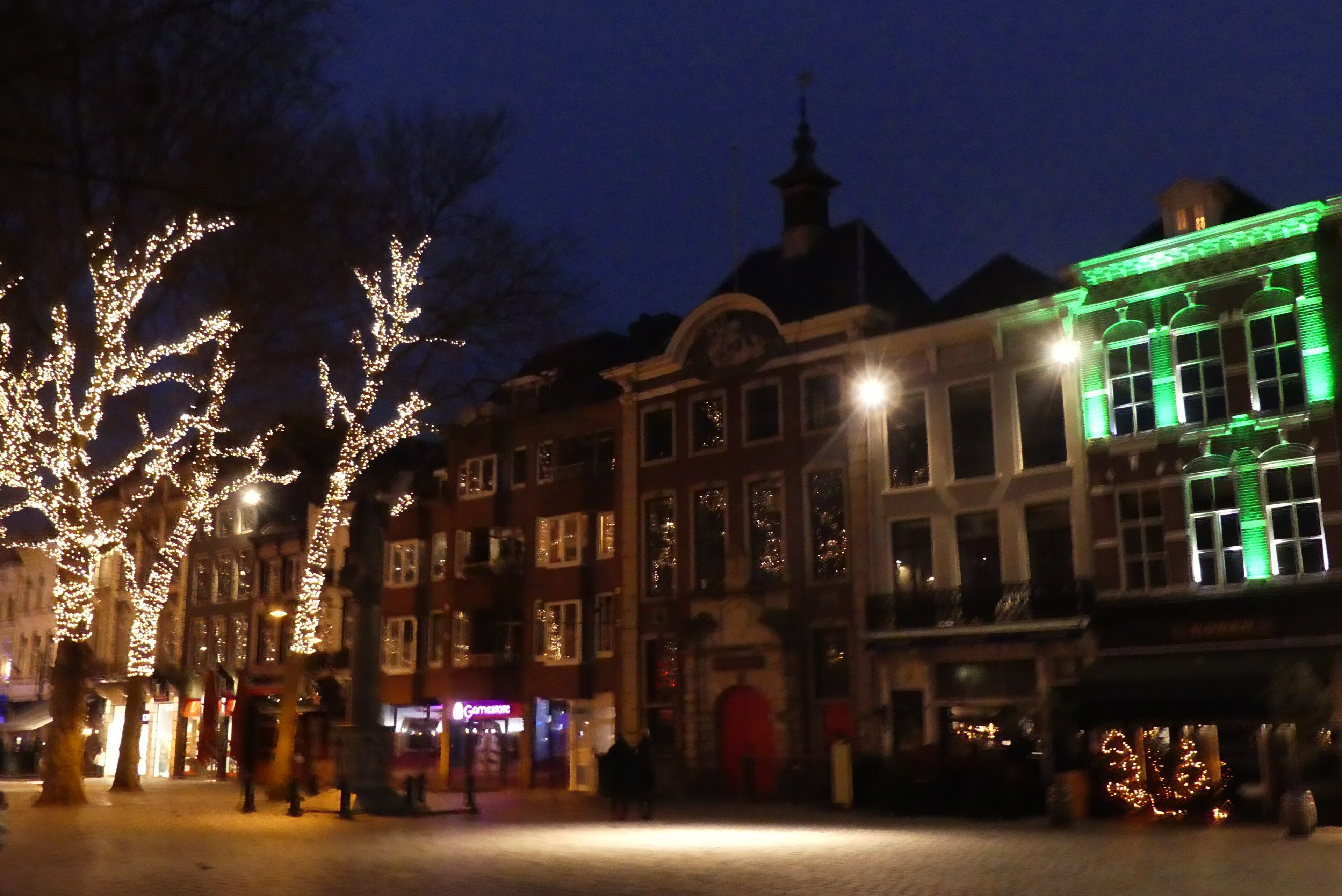 Hire a gigolo in North Brabant, Eindhoven to Den Bosch