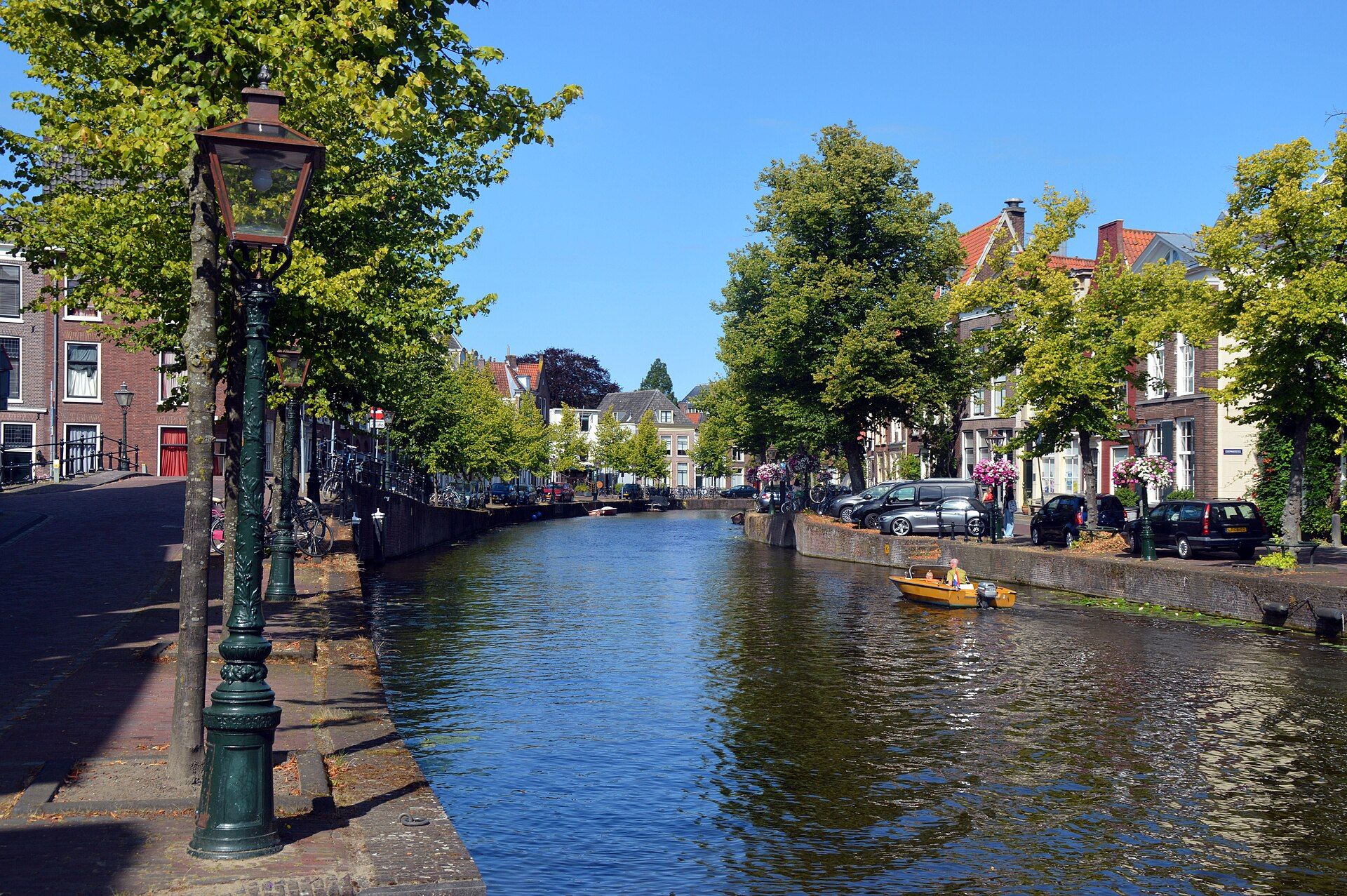 Hire a gigolo in Leiden